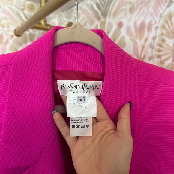 Vintage Yves Saint Laurent Hot Pink Blazer With Gold Heart Buttons - Picture 5 of 6